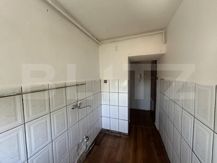 Apartament cu 2 camere semidecomandat în 14 Mai