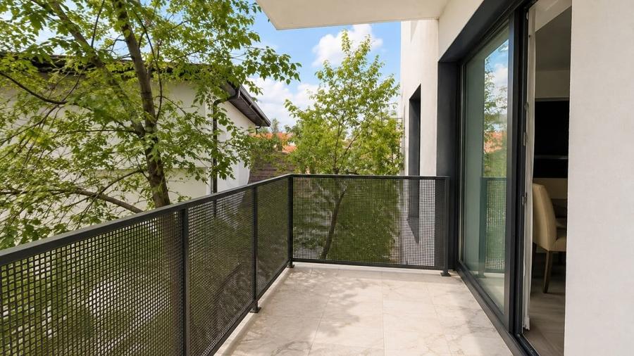 Apartament cu 2 camere semidecomandat, mobilat în Floreasca
