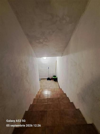 Casă individuală cu 4 camere cu Garaj în Tunari