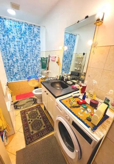 Casă cu 5 camere cu Teren 2562 Mp în Bodești