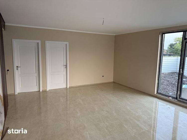 Casă cu 4 camere cu Teren 128 Mp în Poșta Câlnău