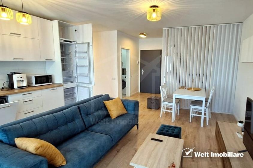 Apartament cu 3 camere semidecomandat, mobilat în Zorilor