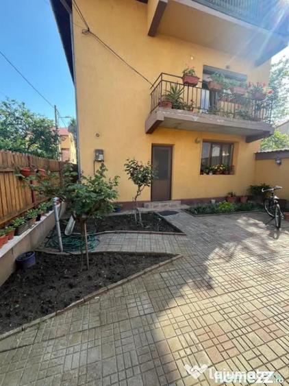 Casă cu 4 camere cu Teren 181 Mp în Rovine