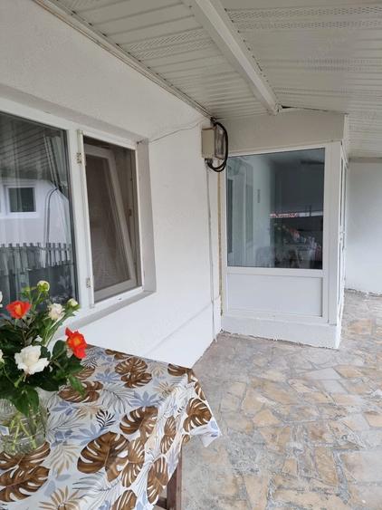 Casă cu 3 camere cu Teren 120 Mp în Central