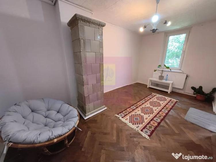 Casă cu 1 camere cu Teren 36 Mp în Calea Victoriei