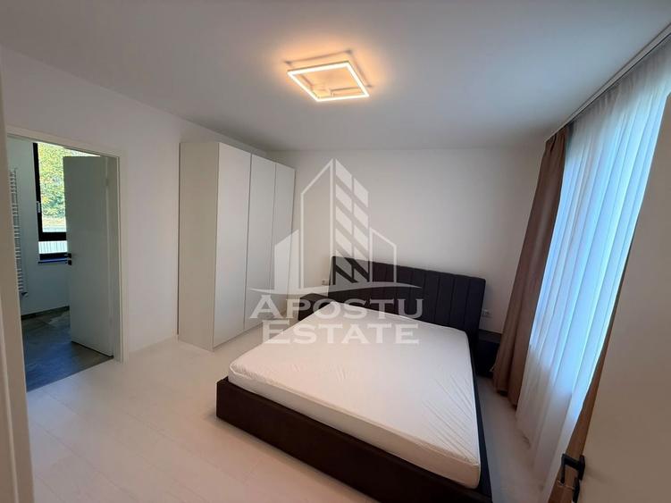 Apartament cu 2 camere nedecomandat, mobilat în Dumbrăvița