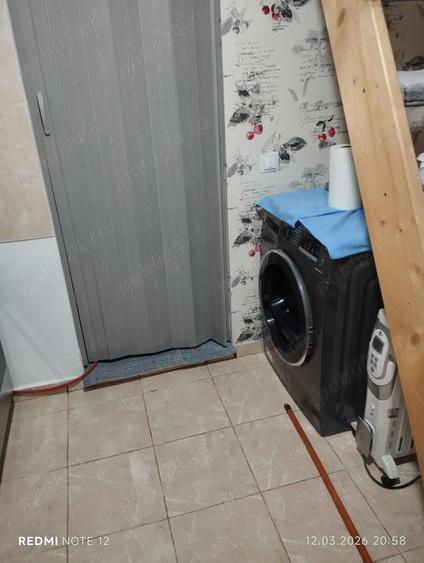 De Inchiriat Casa curte mica 20 mp - 2