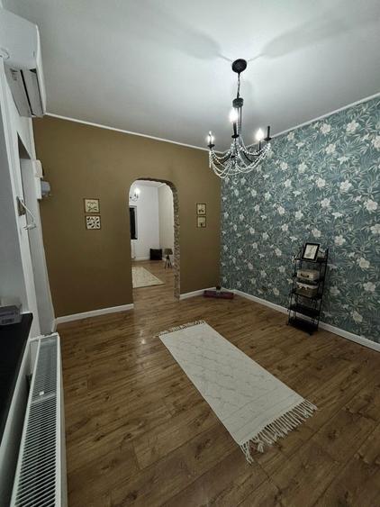 Casa mica renovata 2025 zona Grivita /Domenii - 3