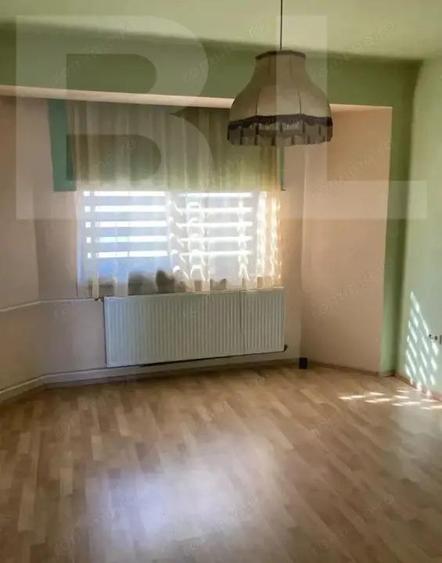 VILA DE INVESTI?IE CU 4 APARTAMENTE ?I 2 SPA?II COMERCIALE INCHIRIATE - 2