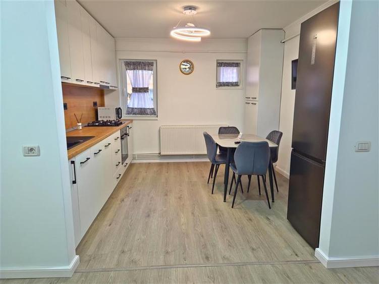 NORD - APARTAMENT DE 2 CAMERE, RENOVAT COMPLET - PRIMA INCHIRIERE - 3