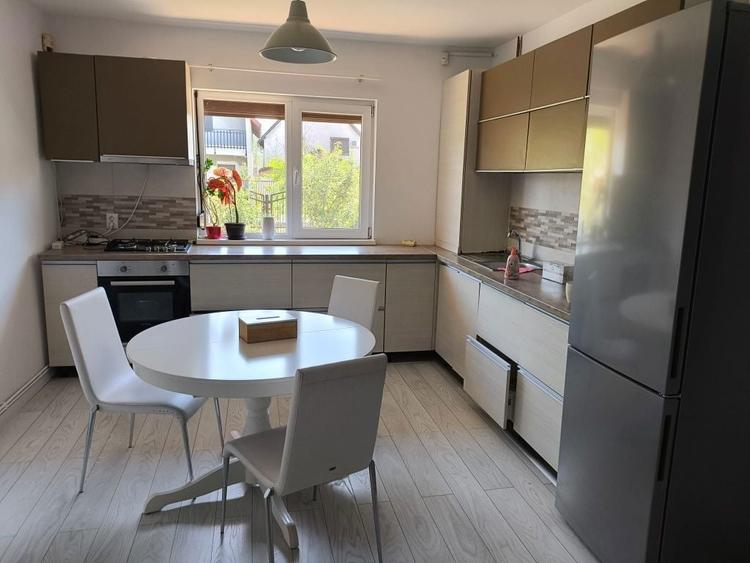 Casa de inchiriat - Bradu, str Brandusei - 6