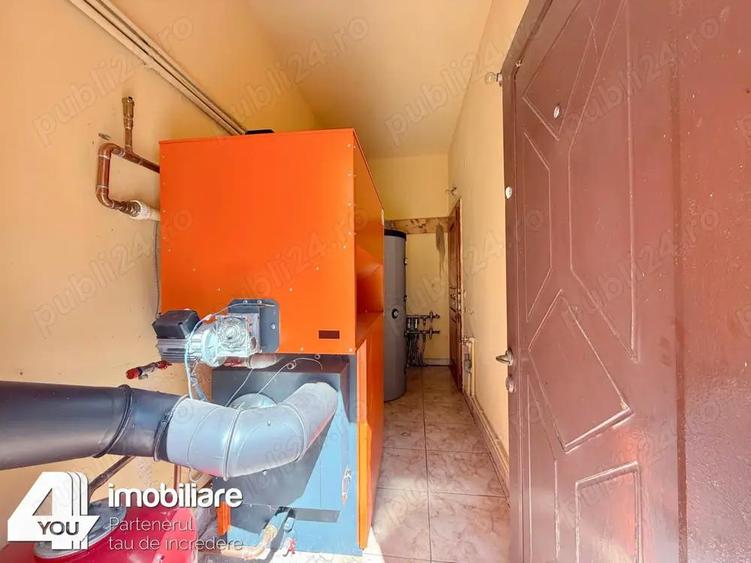 Cladire in Moneasa cu 9 camere: pretabil pensiune, azil batrani, casa vacan?a - 14