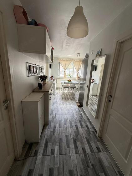 Apartament cu 2 camere decomandat în Mihai Bravu