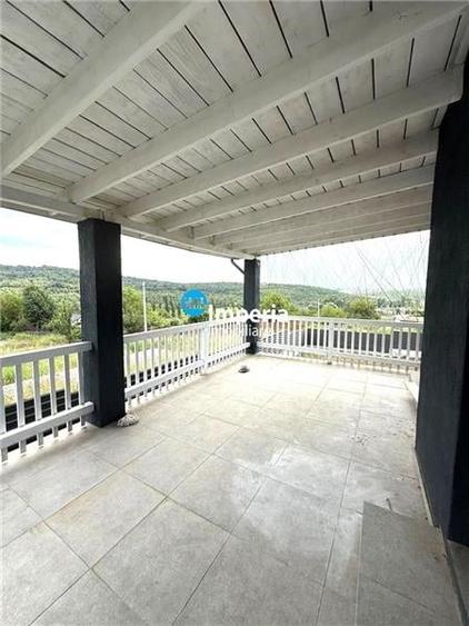 Vila D+ P+E,  5 cam,Garaj, 520 teren, Ezareni, Valea Adanca - 2