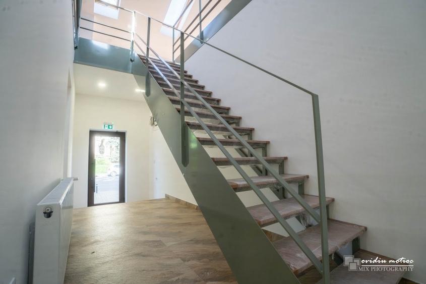 Spatiu comercial cu vitrina, ultracentral - 10