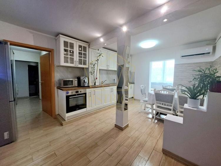 Apartament renovat cu 3 camere decomandate | Lipovei Sever Bocu - 1