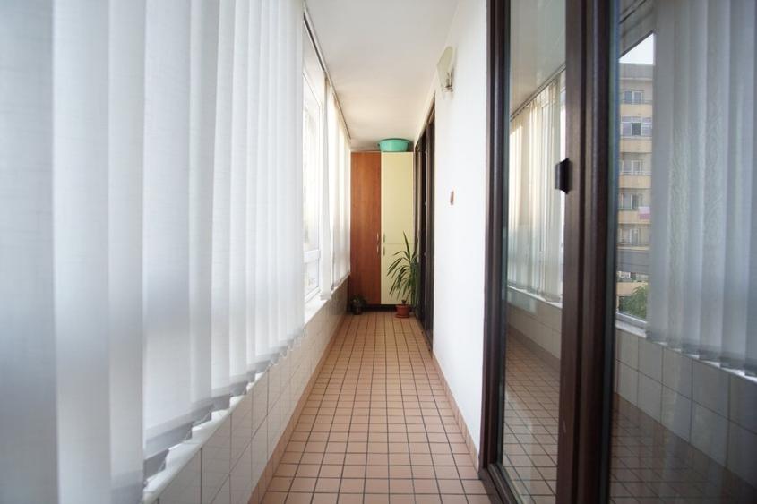 Unirii | Nerva Traian stradal | Timpuri Noi metrou | Bloc monolit | Renovata - 6