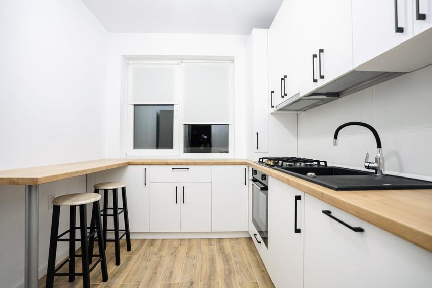 Apartament NOU , ,52 mp util cu 13 mp terasa , parcare - 7