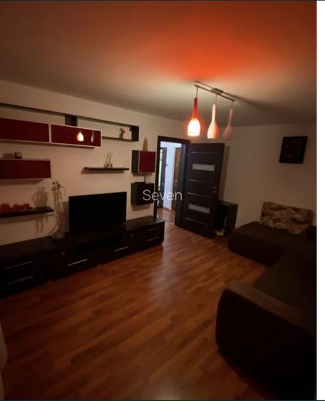 Apartament 3 camere decomandat - Tomis Nord - Ciresica - 135.000 euro(Cod E5) Apartament 3 camere decomandat - Tomis Nord - Ciresica - 135.000 euro(Cod E5)