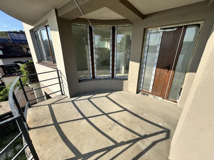 Casa individuala de vanzare Chinteni Lac 180mp utili plus 250mp teren - 3