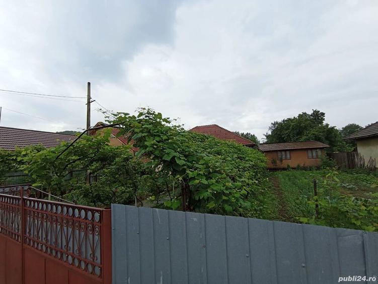 Vanzare casa situata in comuna Pestisani - Sat Borosteni, Jud. Gorj - 3