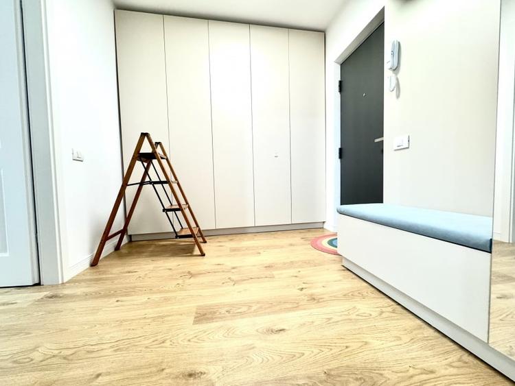 Apartament 2 camere nou revonat-Mega Mall - 7