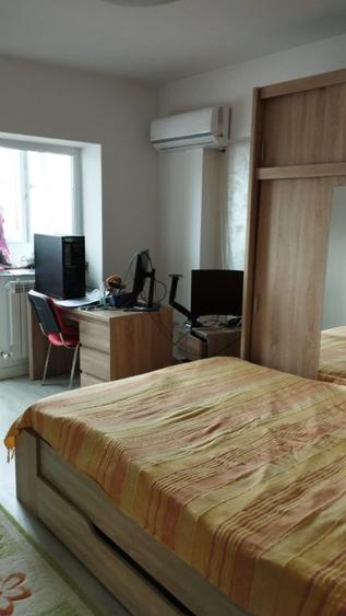 Apartament cu 4 camere decomandat, etaj 1, zona Pacurari - 8