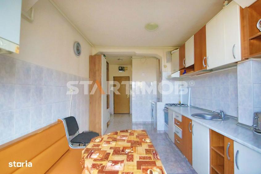 Apartament mobilat cu parcare zona Grivitei - 10