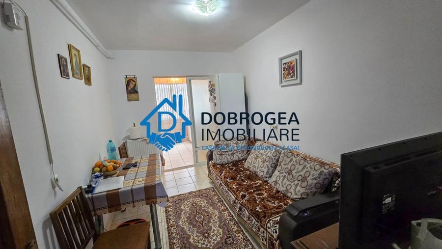 STRADA VICTORIEI - 3 CAMERE DECOMANDAT, ETAJ 1 ,CENTRALA GAZ - 6