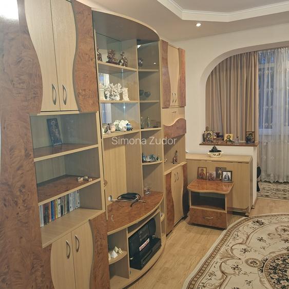 Închiriere  Garsoniera Costin Georgian