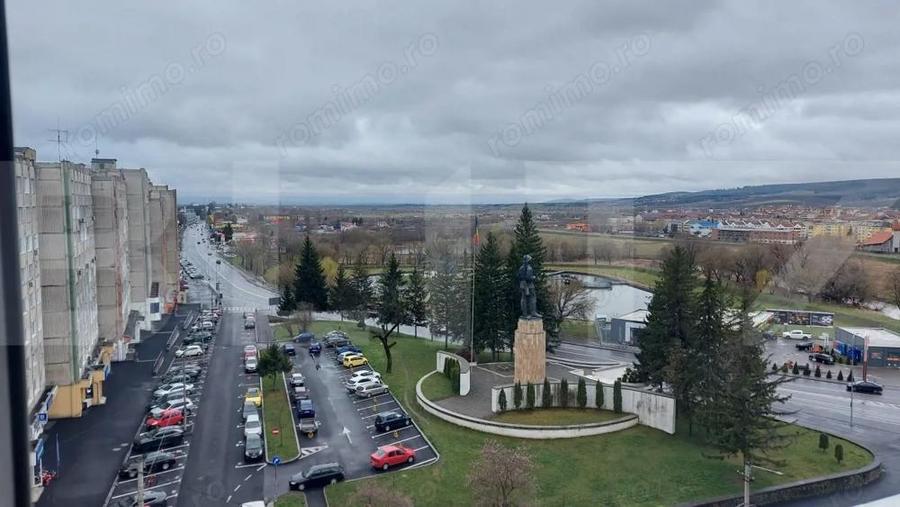 Apartament 3 camere decomandate I Vedere superba la lac - 7