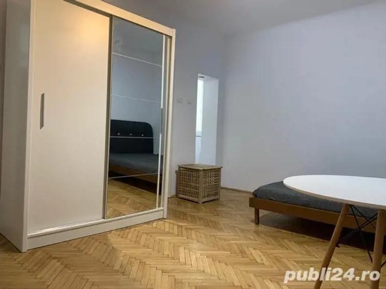 Garsoniera ultracentral piata romana- Ase - 1