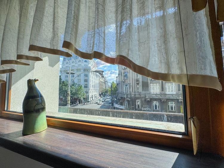 De inchiriat – Apartament elegant cu 3 camere,  Zona Piata Rosetti - 26