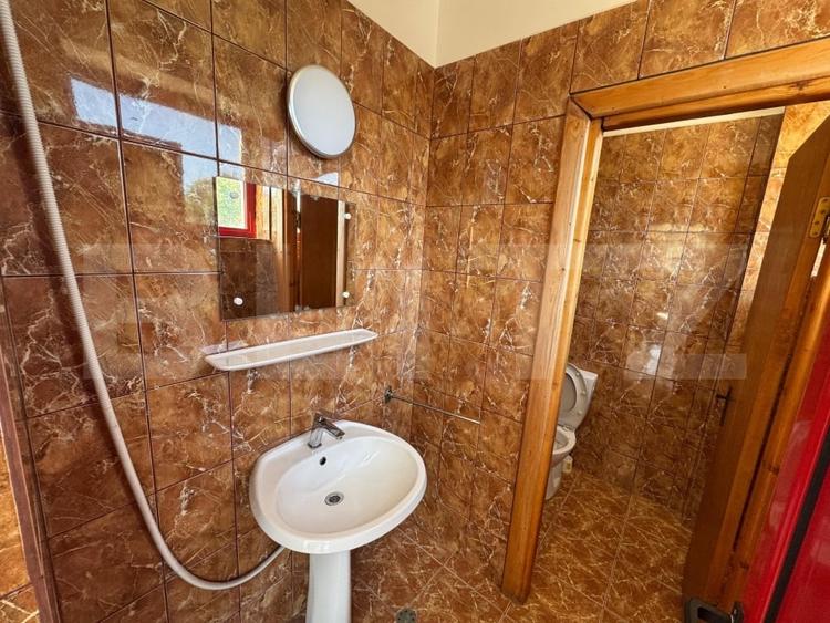 Cladire P+1, 5 birouri, 132 mp, zona Bariera Valcii - 6