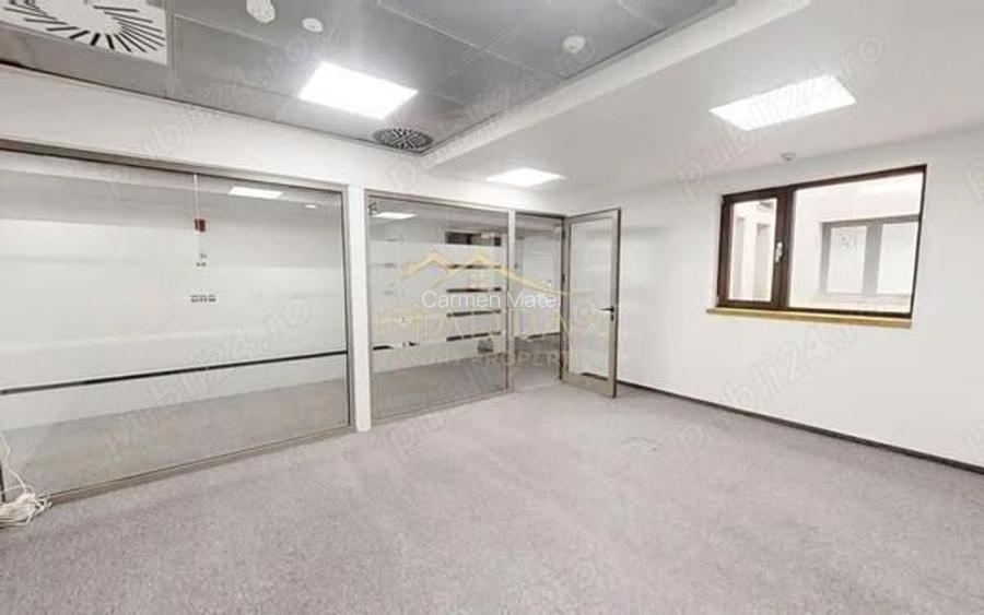 Spatiu Comercial / Birouri de inchiriat *335mp *Victoriei Spatiu Comercial / Birouri de inchiriat *335mp *Victoriei