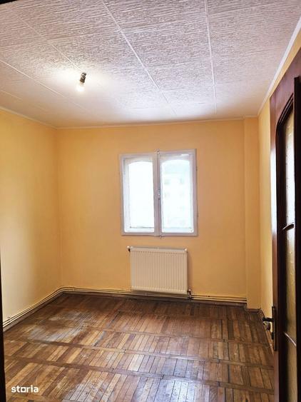 Apartament cu 2 camere, etaj 4, VASLUI zona CENTRU; - 4