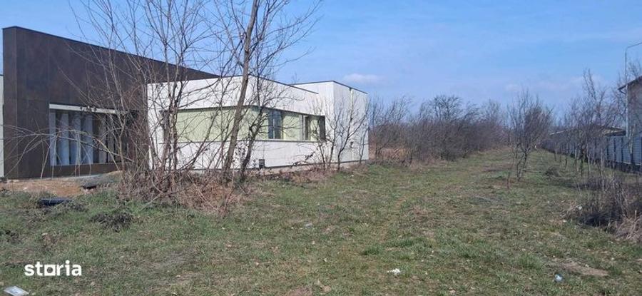 Teren intravilan 3.084 mp zona Ciresi - 6