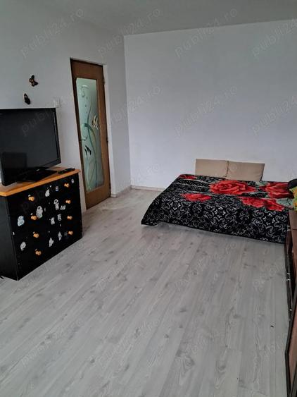 Inchiriez garsoniera. - 6