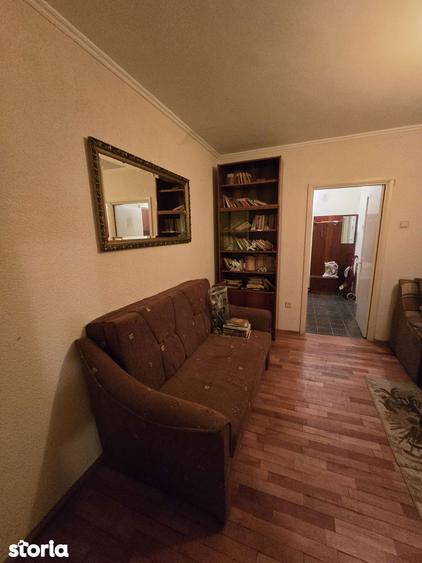 Apartament De Vanzare cu Doua Camere In Zona Pajura sec.1 - 7