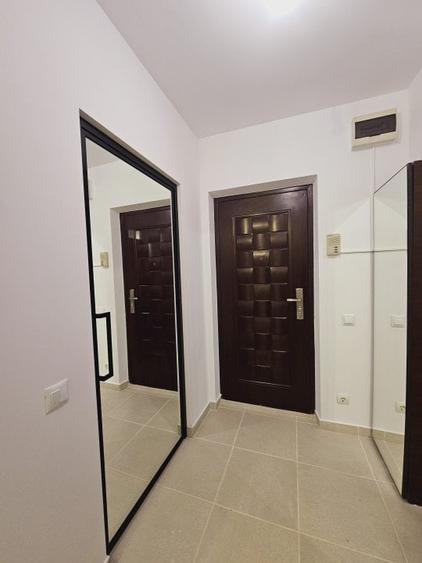 Timpuri Noi metrou | Mircea Voda | Camera de Comert | Bloc anvelopat | Renovata - 17