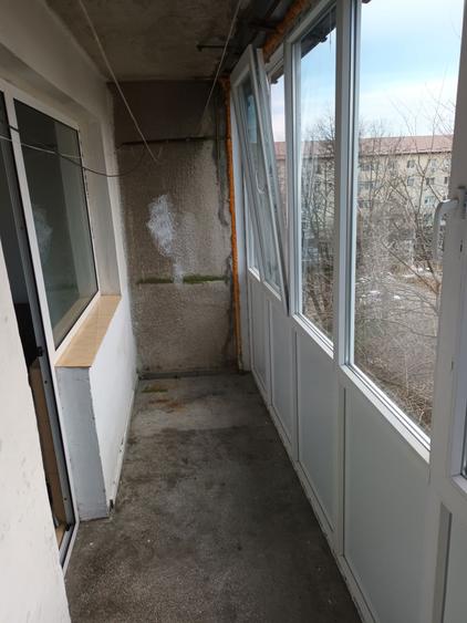 Inchiriez 2 camere, et. 4, in fata la Restaurant Miorita - 2