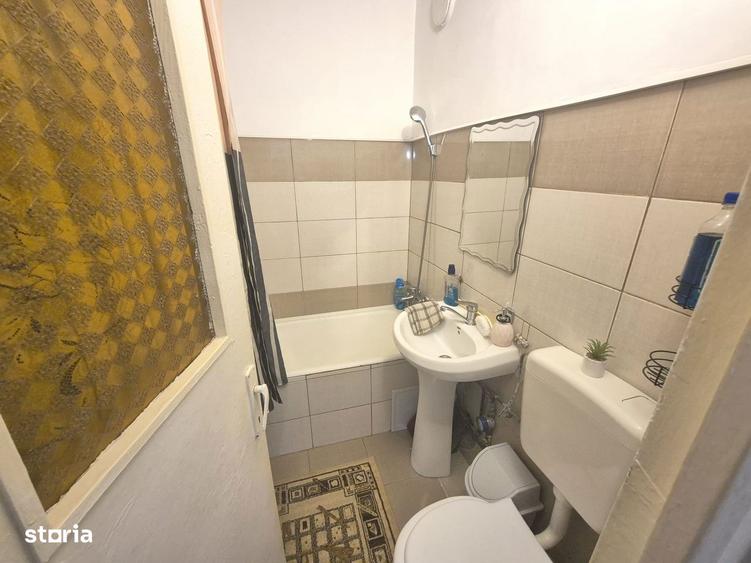 Vanzare apartament 2 camere etajul 3 din 4 Cartierul ISR Rasnov - 14