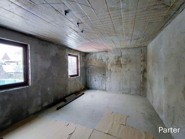Casă/vilă spațioasă, centrală în Săliște, structură S+P+E+M - 7