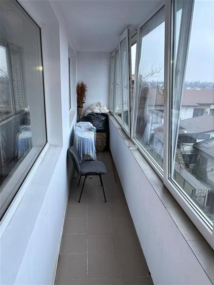 Giulesti, apartament 3 camere - 12