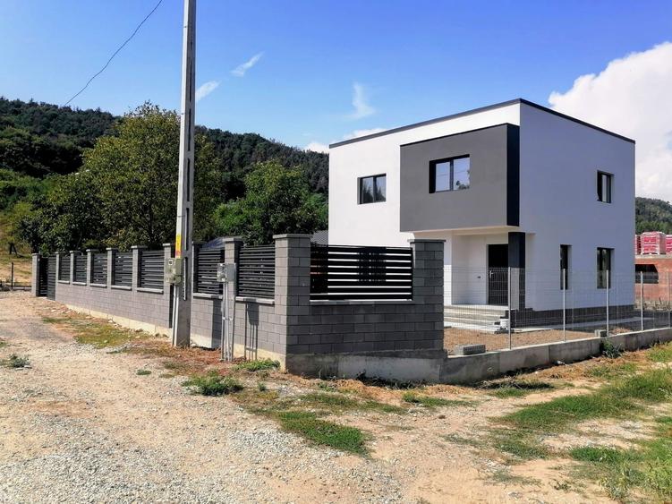 Casa de vanzare P+1 - 2