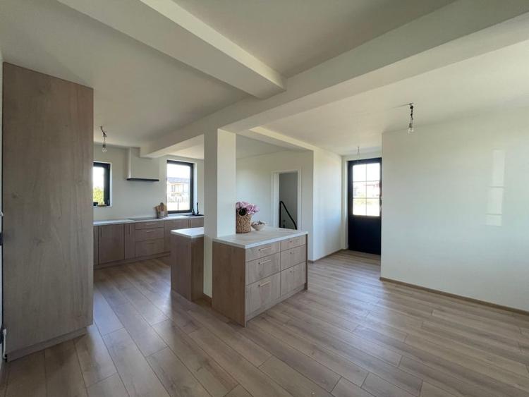 Duplex 6 camere 400mp teren Mosnita Noua - 4