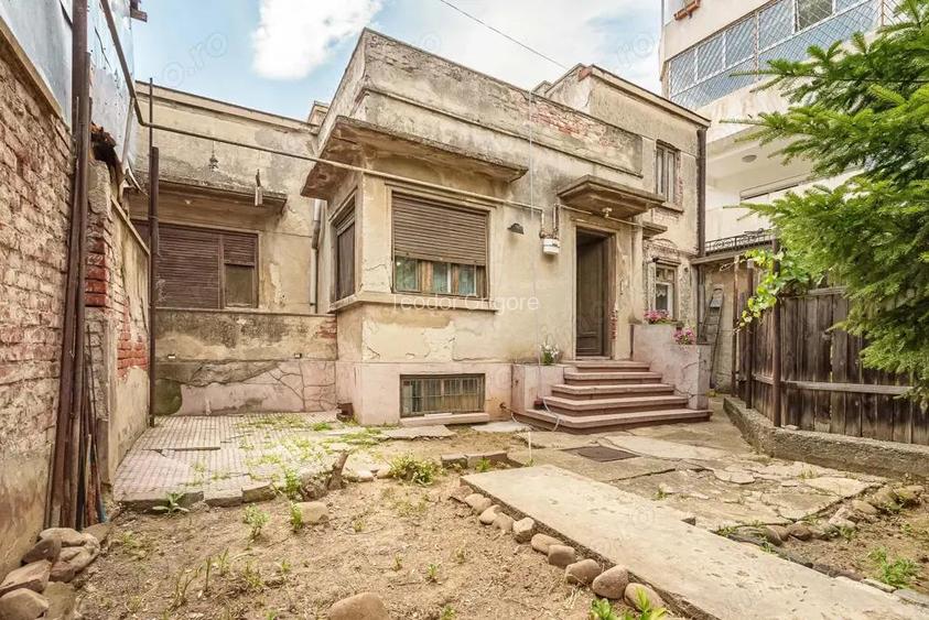 FERDINAND - Oborul Nou | Casa individuala 276mp teren| Renovare facila FERDINAND - Oborul Nou | Casa individuala 276mp teren| Renovare facila