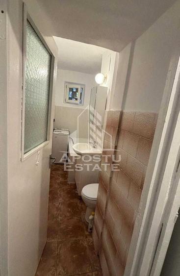 Apartament 2 camere, semidecomandat, zona Girocului - 6
