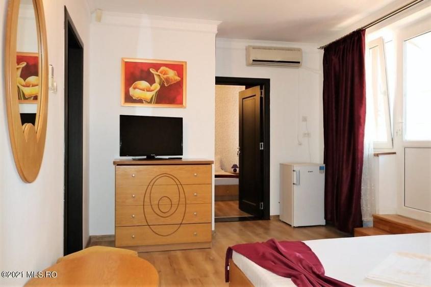 Mamaia Nord - Langa Mare, pensiune la cheie, 11 camere, 9 bai! - 51