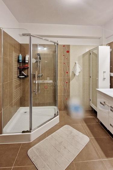 Structura Generoasa Priveliste Deosebita - 7